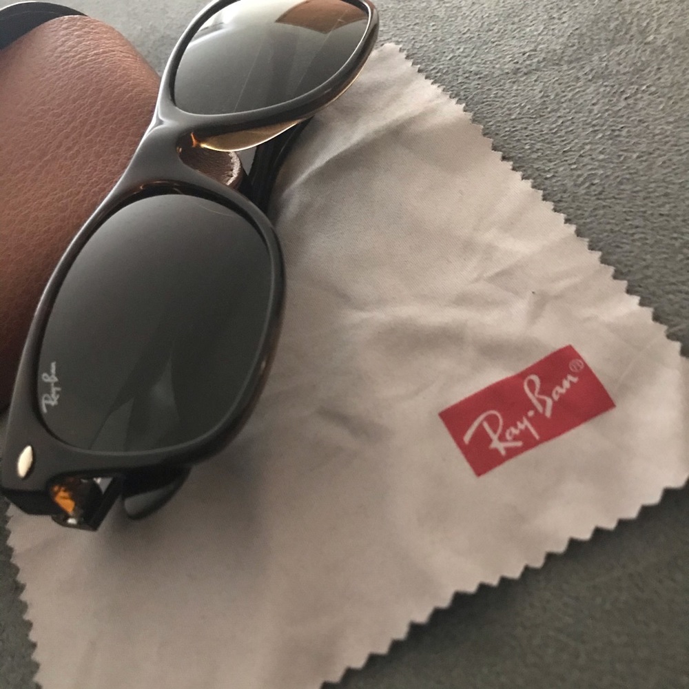 Ray Ban